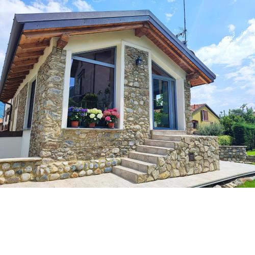 Olia House