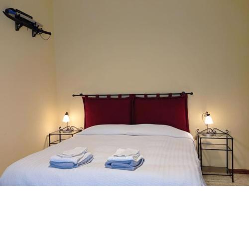 Olimpia's Lovely sweet room in Montepulciano town