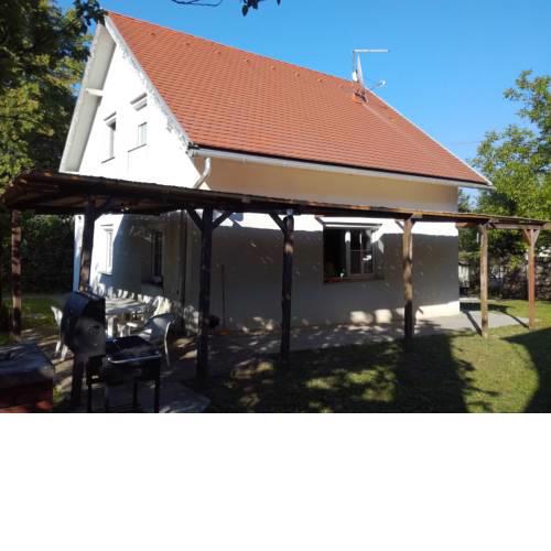Oliva 8 fős Balatoni Nyaraló