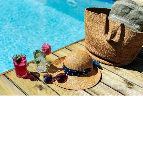 Oliva Holiday Homes