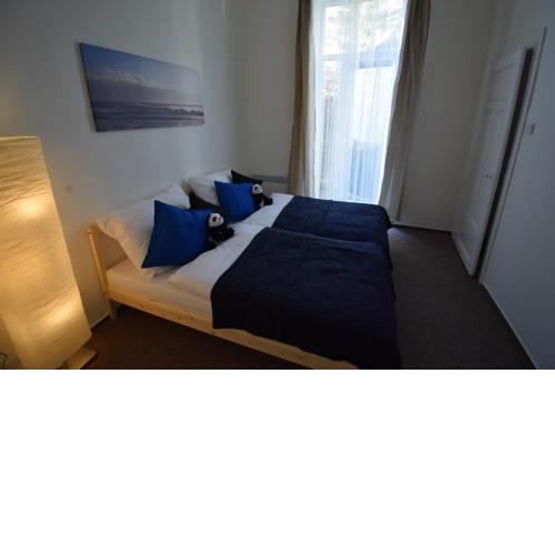 Ollis garden Apartment