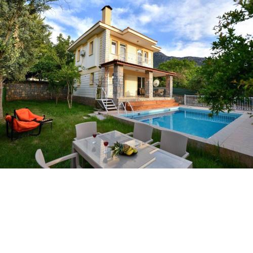 Ölüdeniz’de 3+1 Müstakil VİLLA