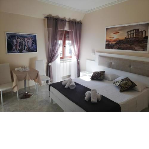 OLYMPUS ROOM