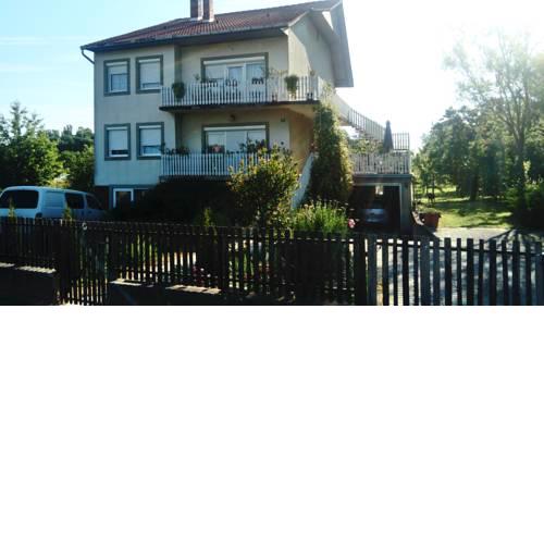 Omi apartman