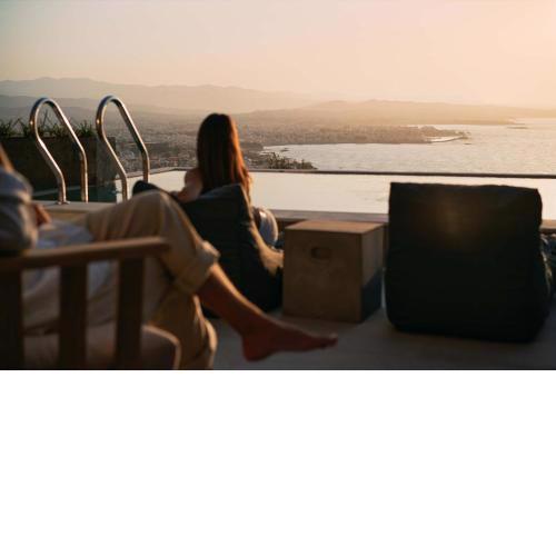 Omnia Luxury Villas