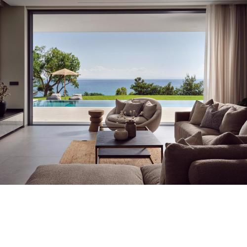 OMNIA Villa