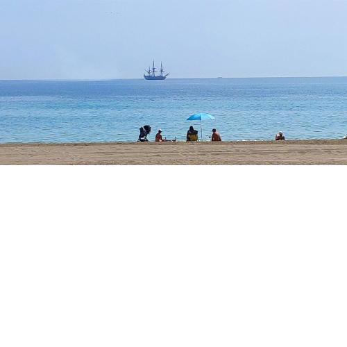 On the beach! Frente al Paseo Marítimo, Parking y Piscina