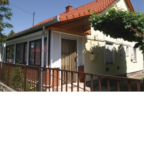 One-Bedroom Apartment in Balatonkeresztur