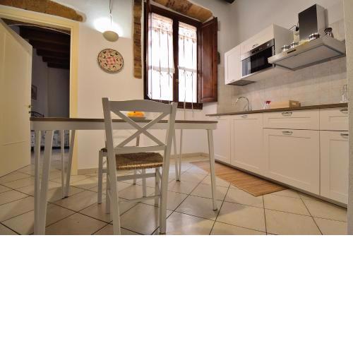 One Bedroom Apartment In Cagliari’s Town Center