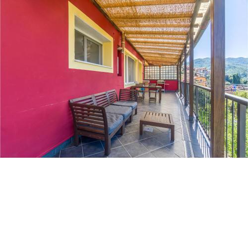 One-Bedroom Apartment in Castiglion Chiavarese