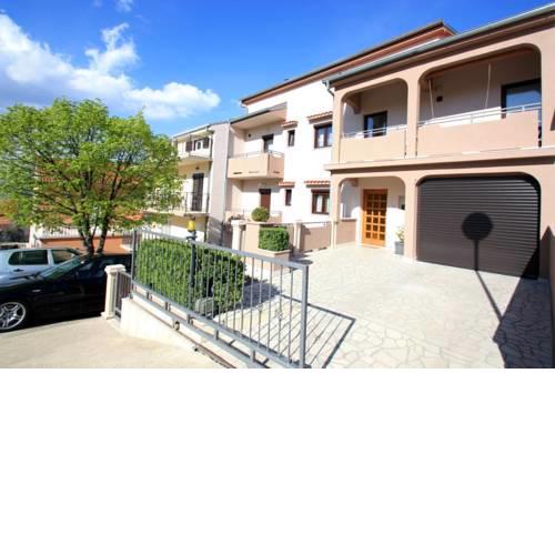 One-Bedroom Apartment in Crikvenica IV