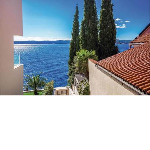 One-Bedroom Apartment in Crikvenica