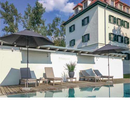 One-Bedroom Apartment in Heiligenbrunn