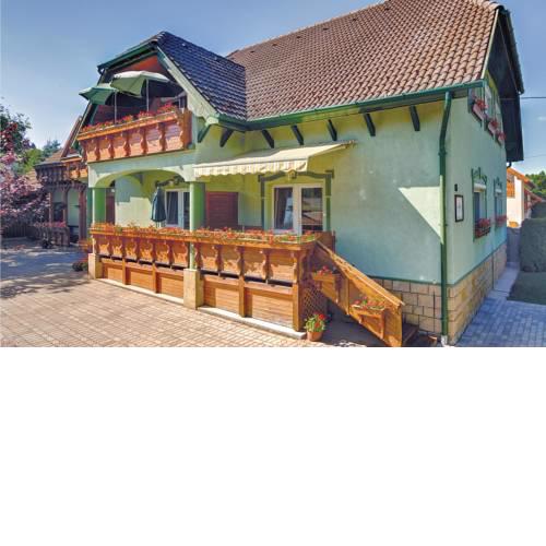 One-Bedroom Apartment in Heviz
