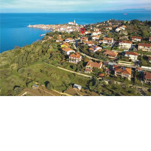 One-Bedroom Apartment in Piran