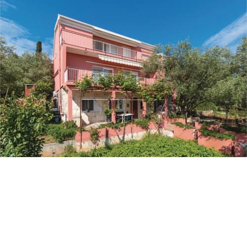 One-Bedroom Apartment in Poljana