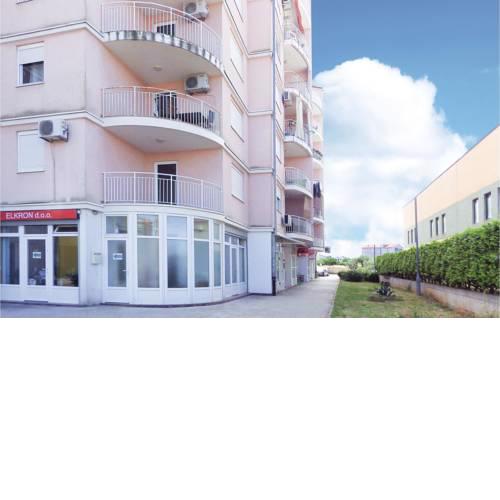 One-Bedroom Apartment in Pula