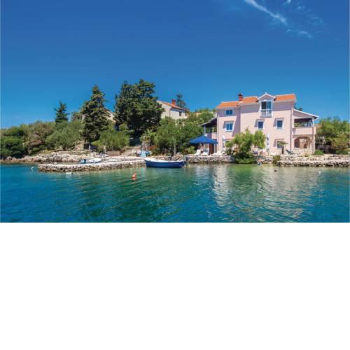 One-Bedroom Apartment in Punta Kriza