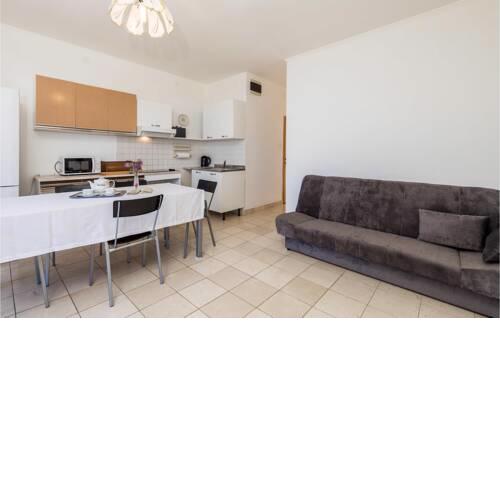 One-Bedroom Apartment in Sv.Juraj