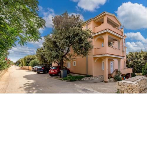 One-Bedroom Apartment Mandre with Sea View 06