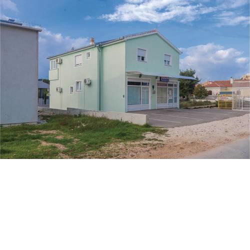 One-Bedroom Apartment Put Grande 01