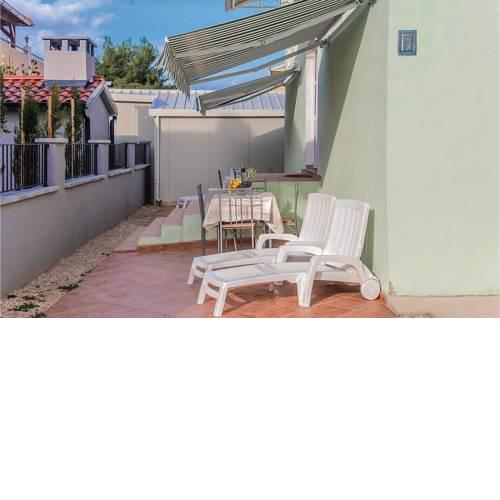One-Bedroom Apartment Put Grande 02