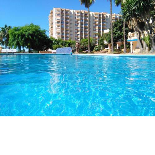 One bedroom appartement at Benalmadena 550 m away from the beach with sea view shared pool and balcony