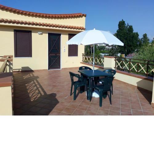 One bedroom appartement at Capaccio Paestum 600 m away from the beach with enclosed garden and wifi