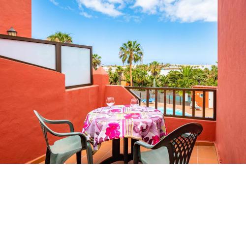 One bedroom appartement at Corralejo 500 m away from the beach with shared pool furnished garden and wifi