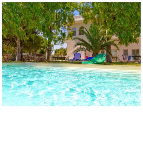 One bedroom appartement at Marina di Maruggio 500 m away from the beach with shared pool jacuzzi and enclosed garden