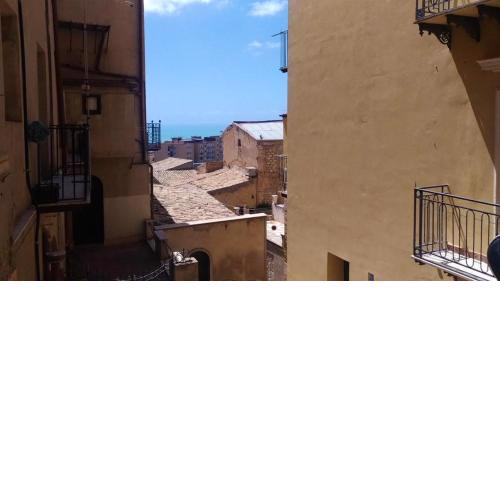 One bedroom appartement with sea view balcony and wifi at Agrigento 7 km away from the beach