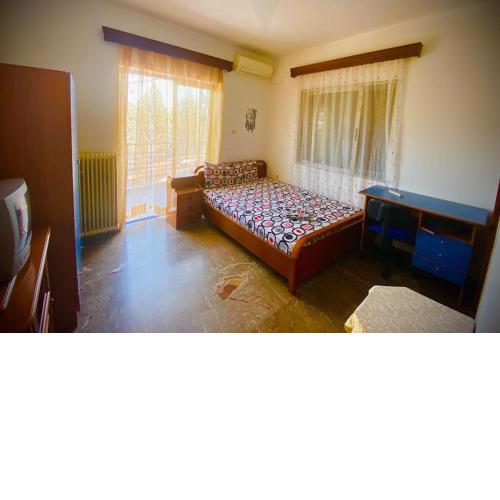 One Bedroom full apartment.