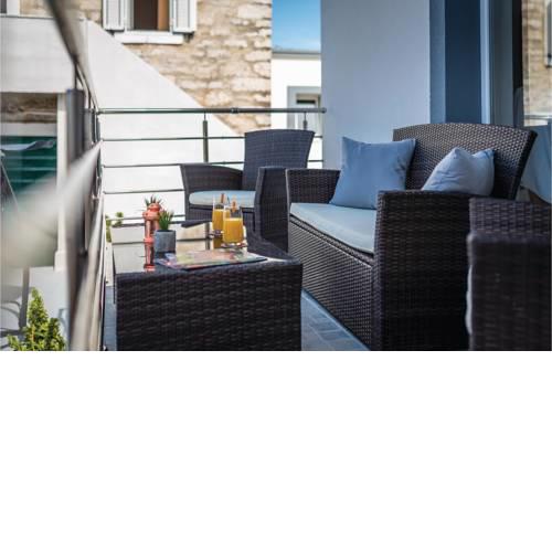 One-Bedroom Holiday Home in Vadalj
