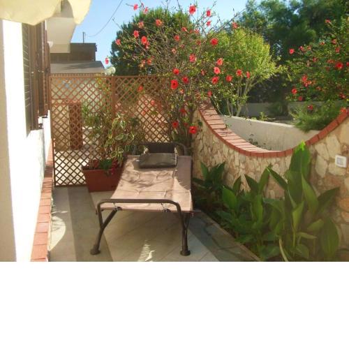 One bedroom house at Mazara del Vallo 10 m away from the beach with sea view and enclosed garden
