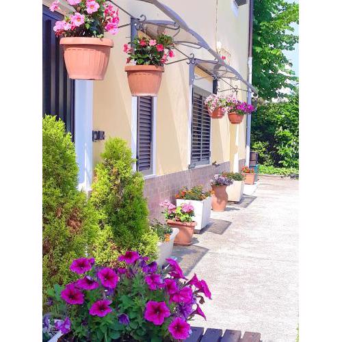 One bedroom house with sea view enclosed garden and wifi at Canosa Sannita