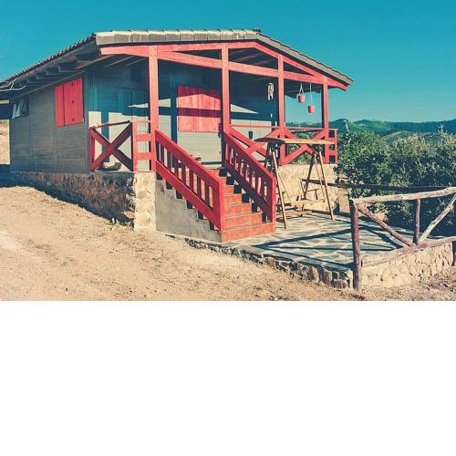 One bedroom house with shared pool furnished garden and wifi at Canamero