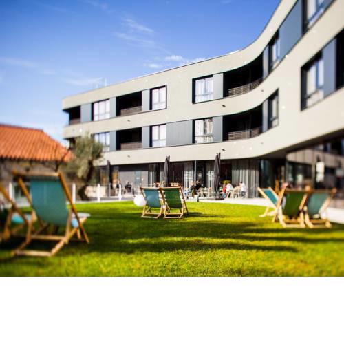 One Suite Hotel
