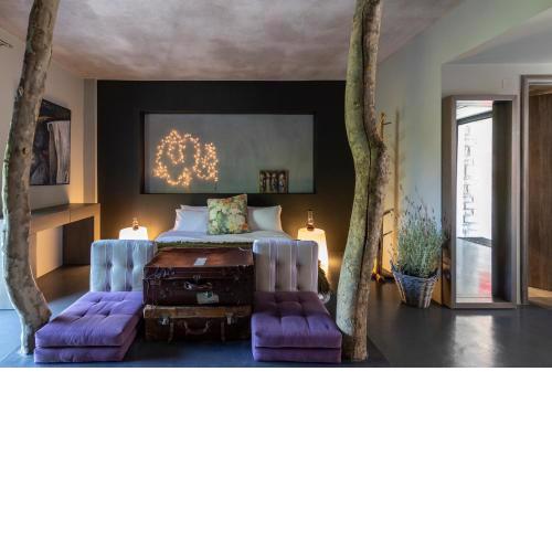 Oniropetra Boutique Hotel