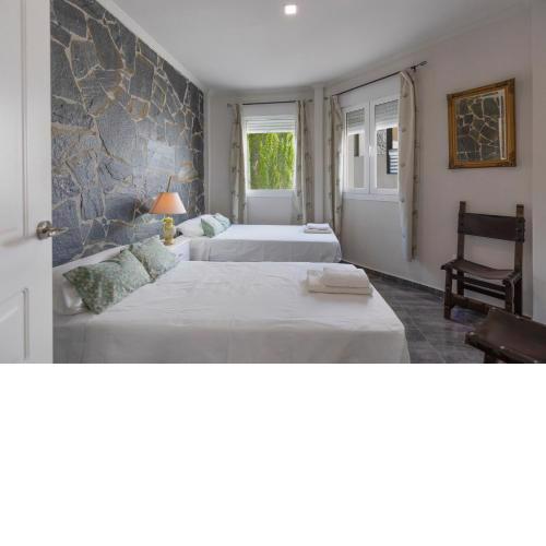 ONNELA MAR Y MONTAÑA - Apartamento privado con piscina compartida