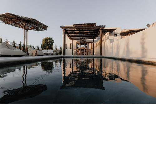 ONYM Curated Villas