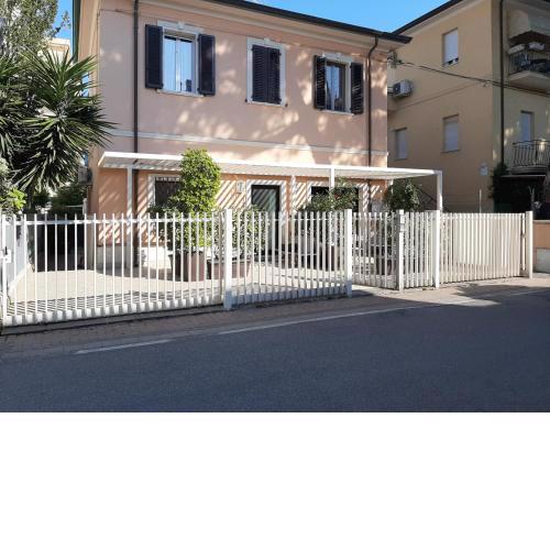 Open Space a 5 minuti dalla spiaggia di Rimini! - HomeUnity