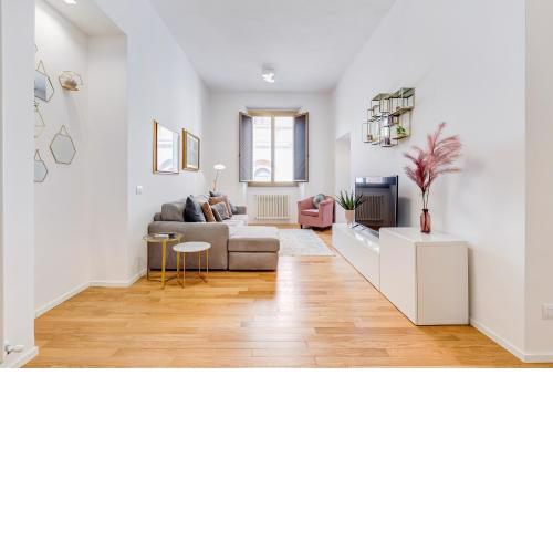 Opera Exclusive House by Premium Suites Collection