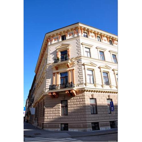 Opera Hostel