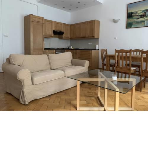 Opera view & Andrassy street location in Budapest centre