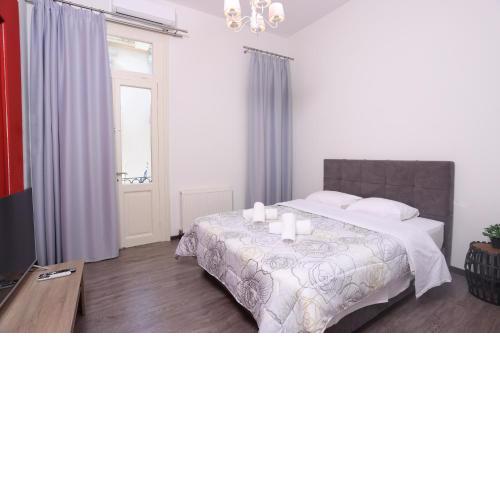 OPL Executive Apartment