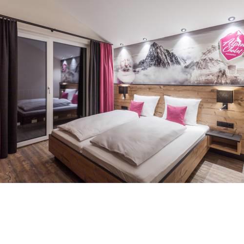 Optimally located Chalet with jacuzzi and sauna near the center