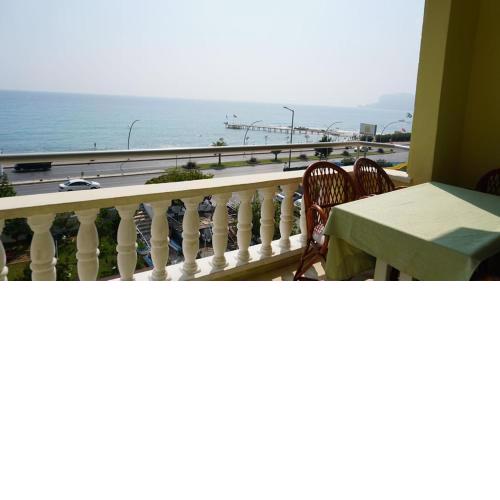 Orange Grove Apart Hotel