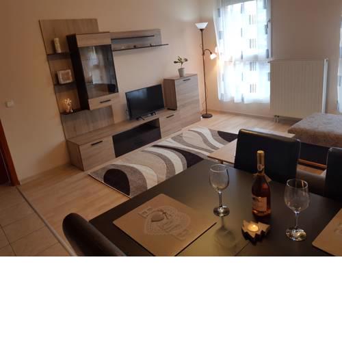 Orczy Forum Apartment