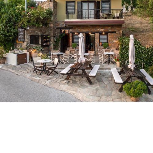 Oreiades Guesthouse