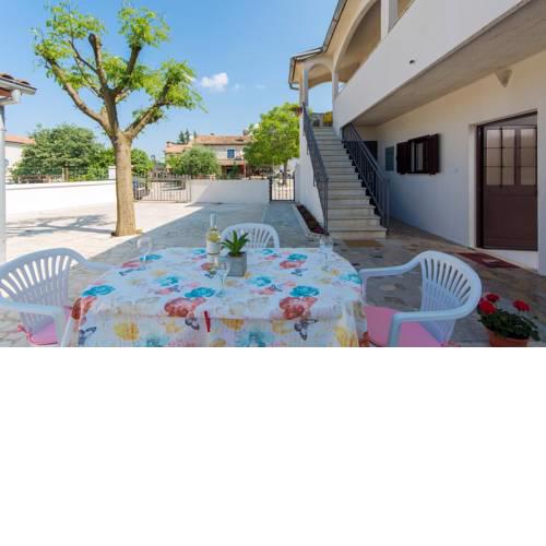 Oriana apartment